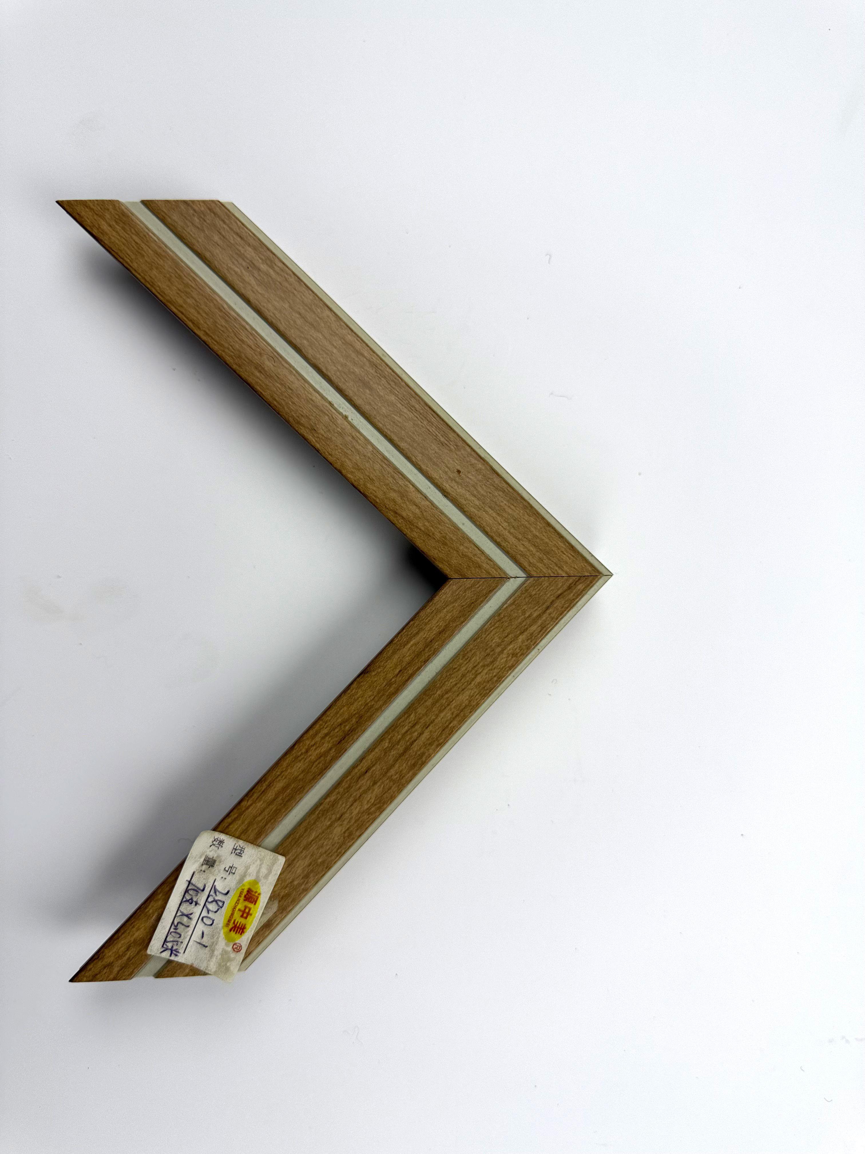 PS Moulding 2820-1