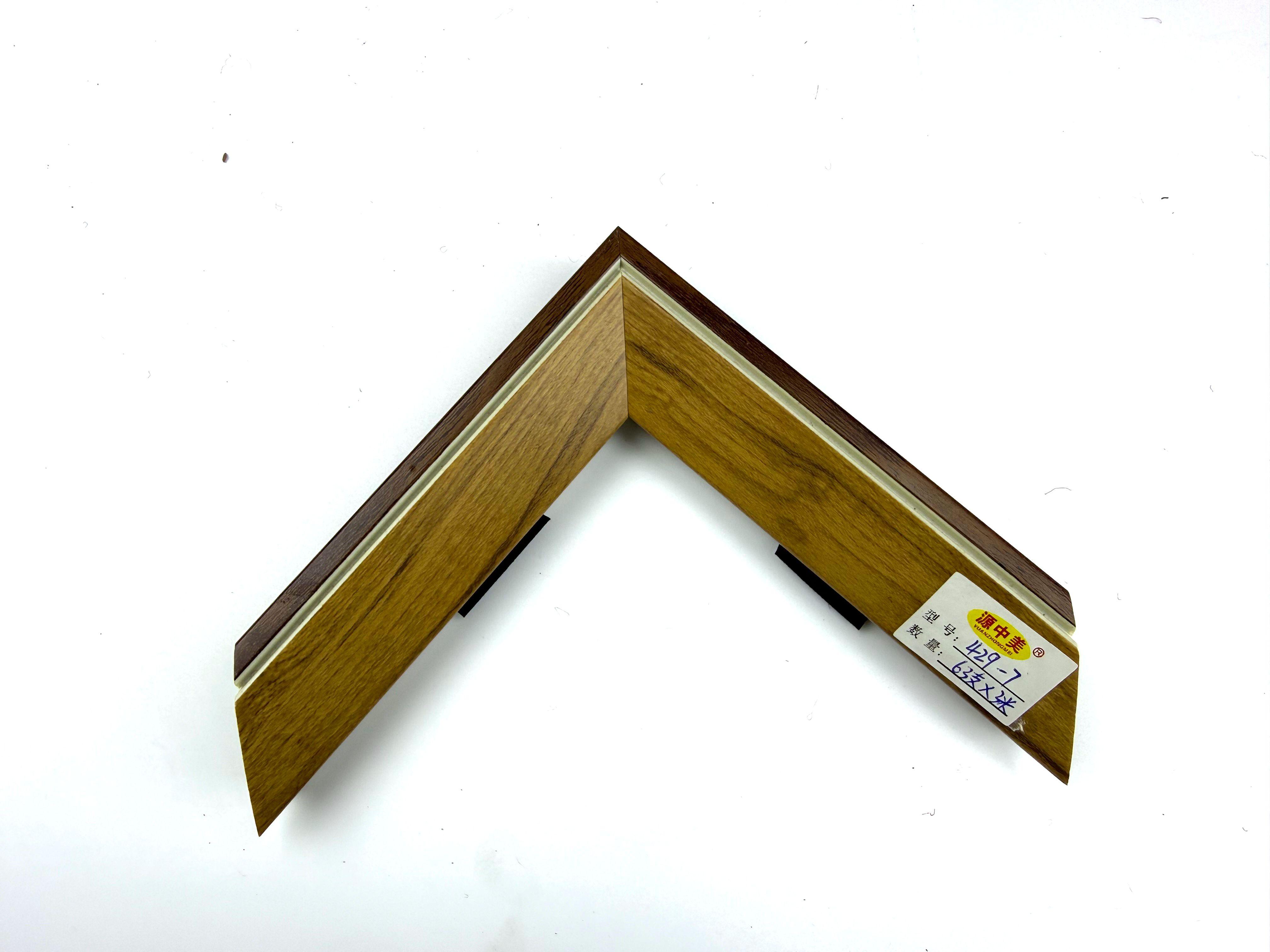PS Moulding 429-7